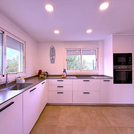 9- Mister Nine Βίλα *