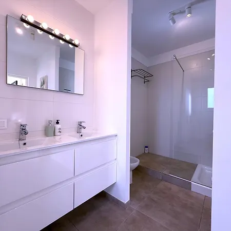 וילה 9- Mister Nine סן מיגל דה אבונה