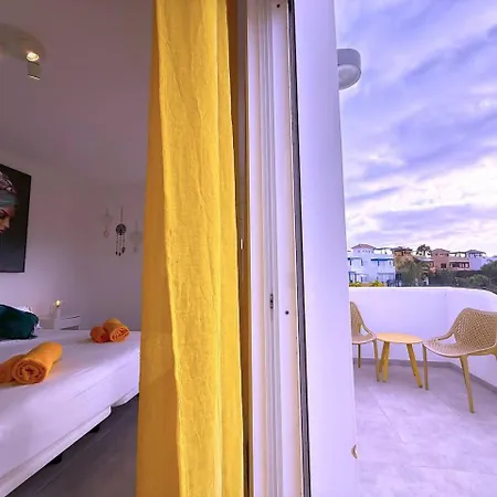 9- Mister Nine Villa